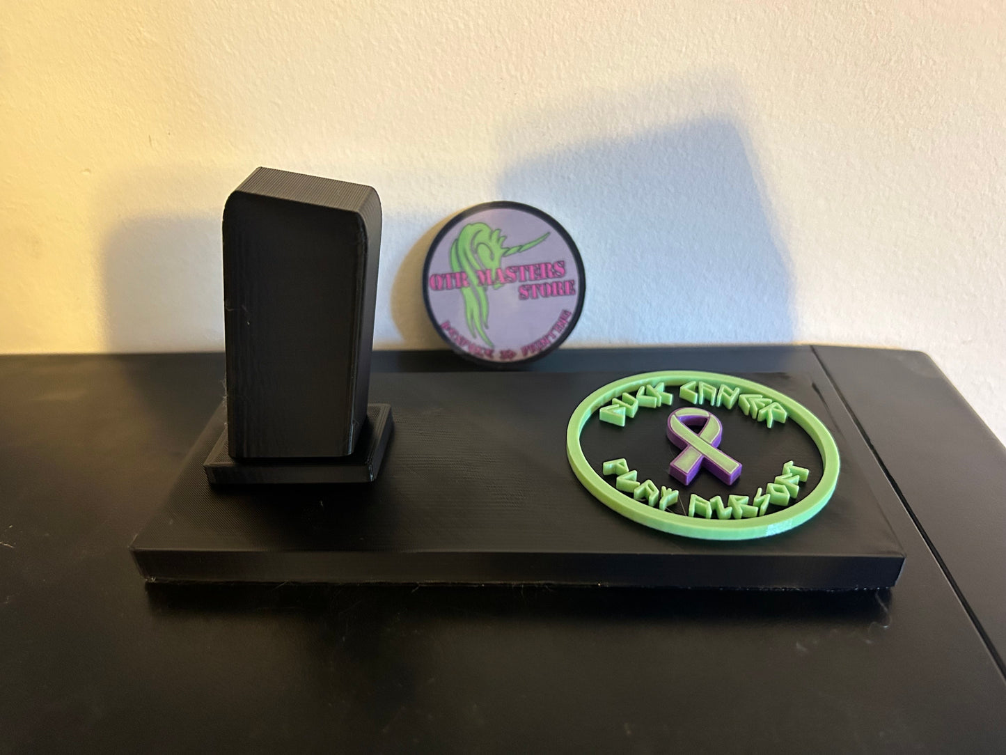F Cancer Universal stand - Charity edition